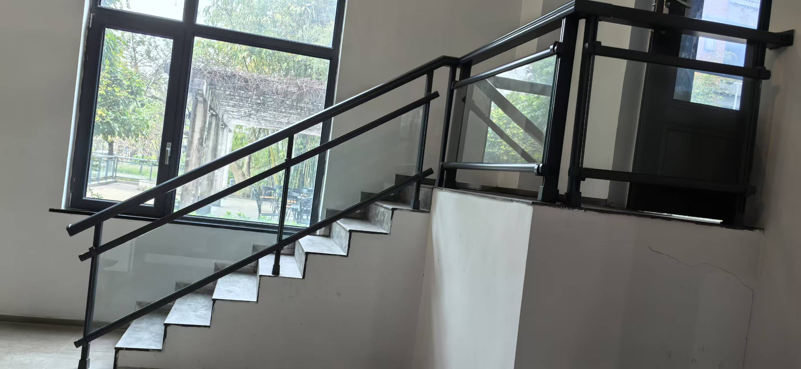 Glass Railing 5