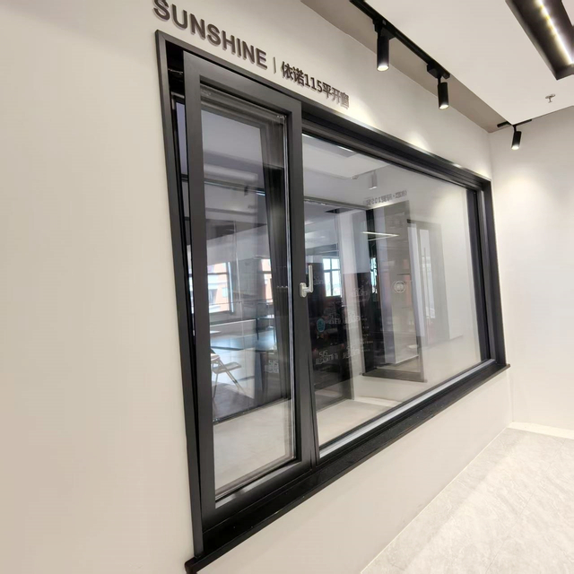 Tilt And Turn Windows with Hurricane Integrated Blinds Eno 115 Series