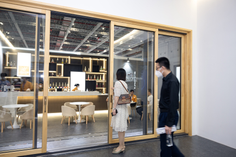 Aluminum Clad Wood Lift Up Sliding Door 