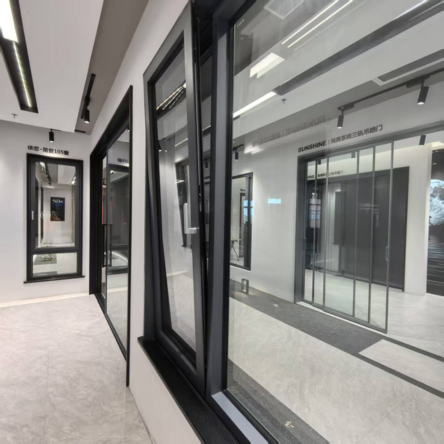 Star 100 Sliding Window with Double Glass Protection and Mosquito Mesh
