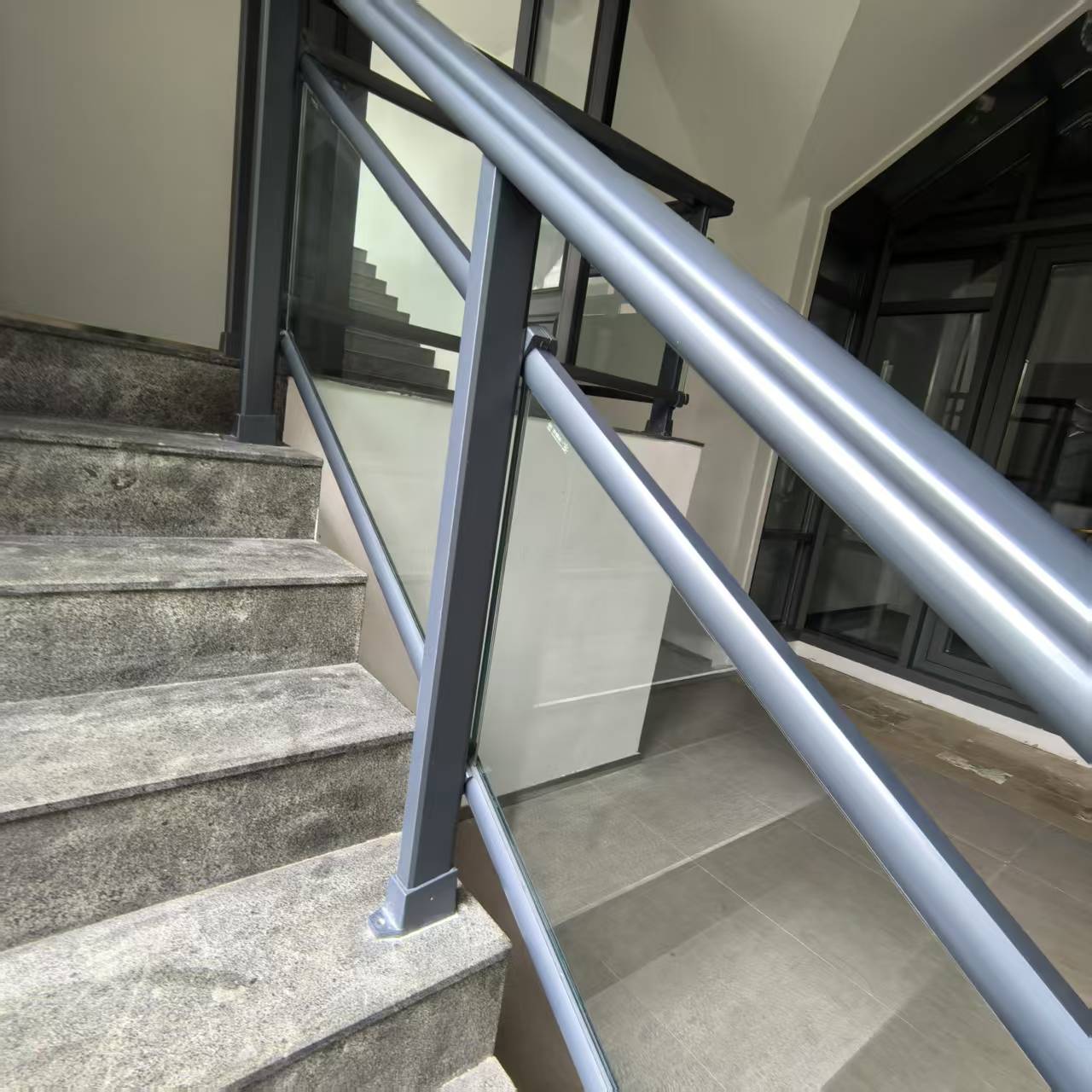 glass railing (7)