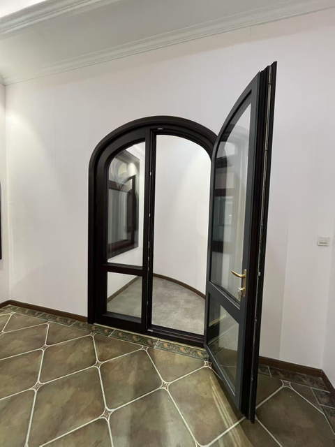 Forest Style Wedding Arch Wooden Frame Outdoor Lawn Crescent Opening Door Indoor Photography Wedding Flower Door